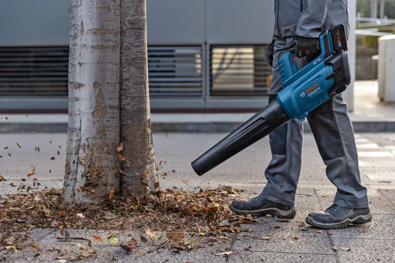 Sopladora inalámbrica Bosch Professional GBL 18V-750 sin batería