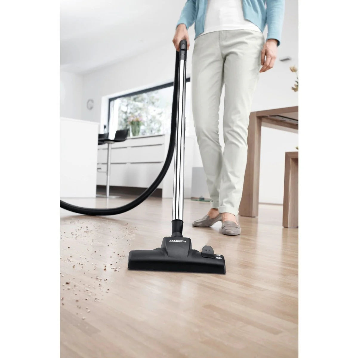 Aspiradora Karcher VC 2 MX de 520W