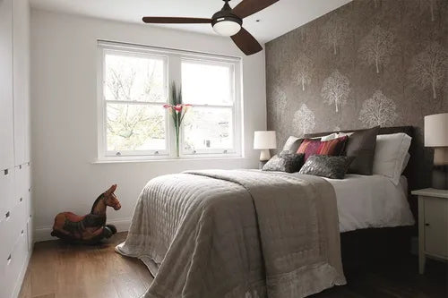 Ventilador barlovento bronce de 52" con aspas reversibles Coolfan