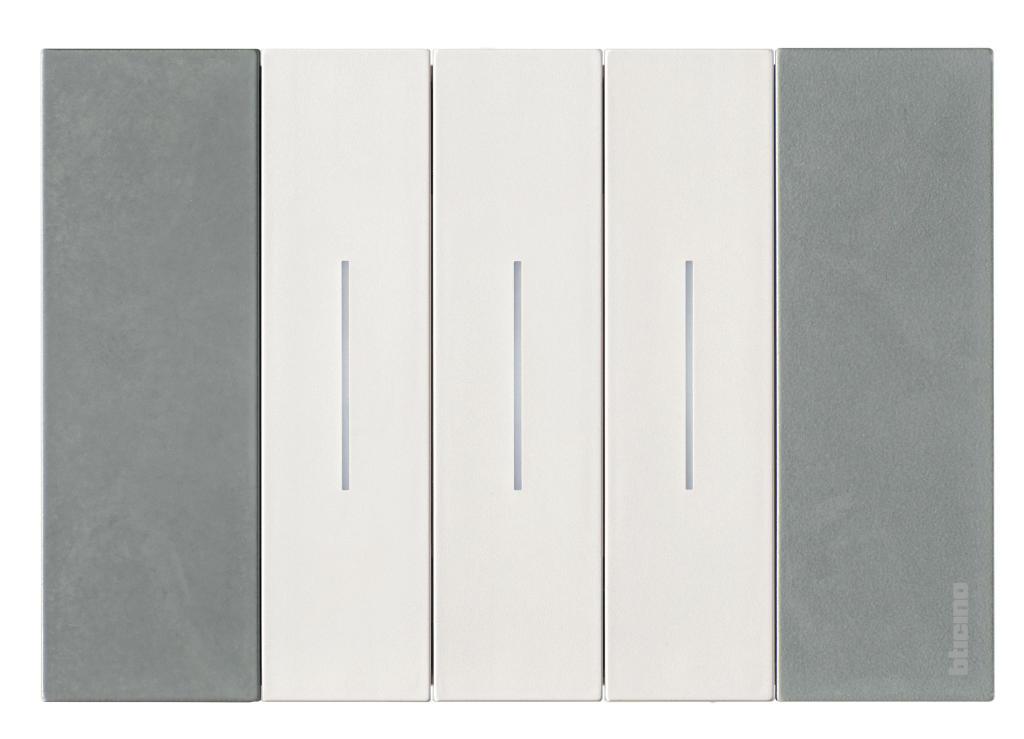 Placa de 3 modulos luna Livingnow Bticino