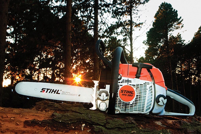 Motosierra MS 382 forestal uso rudo de 2 tiempos 5.2Hp Stihl