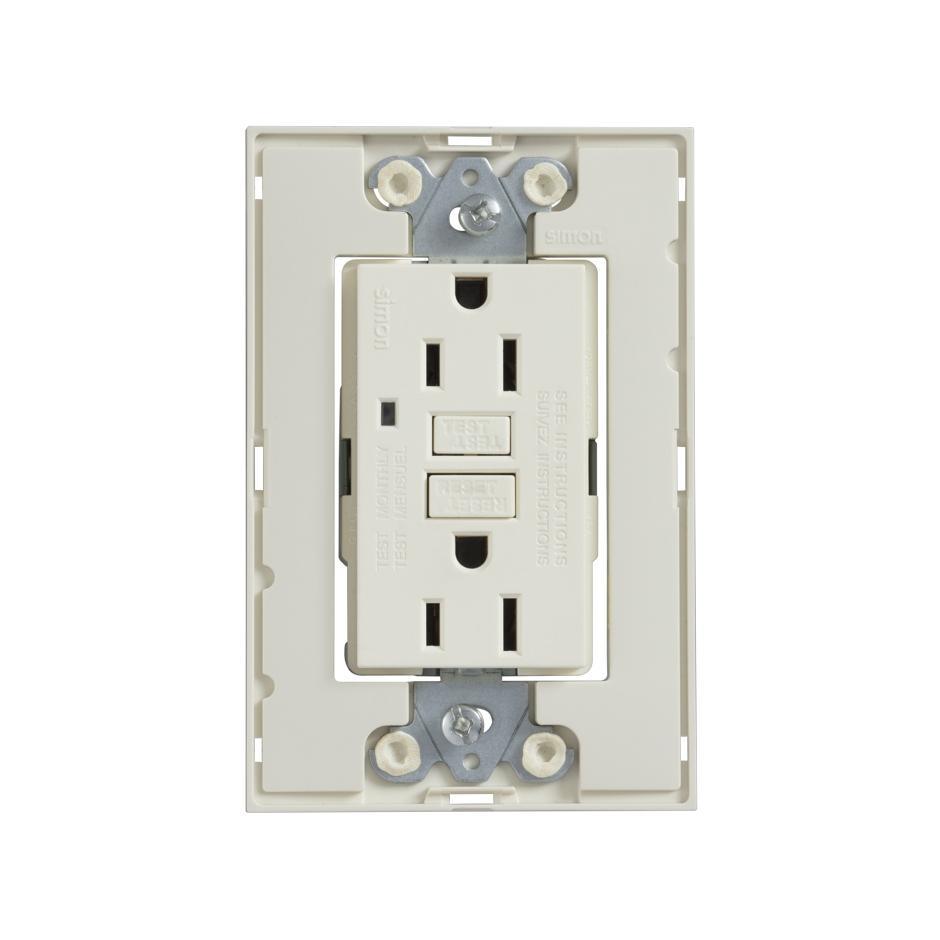 Interruptor de circuito por falla a tierra GFCI con chasis marfil Simon 25 Plus - GRUPODONPEDRO