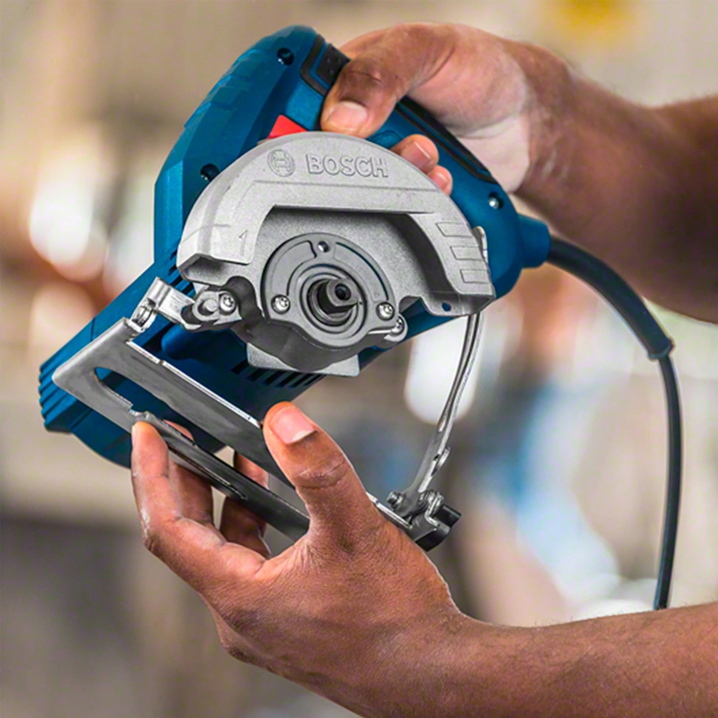 Sierra circular para mármol Bosch GDC 151 TITAN de 1500W