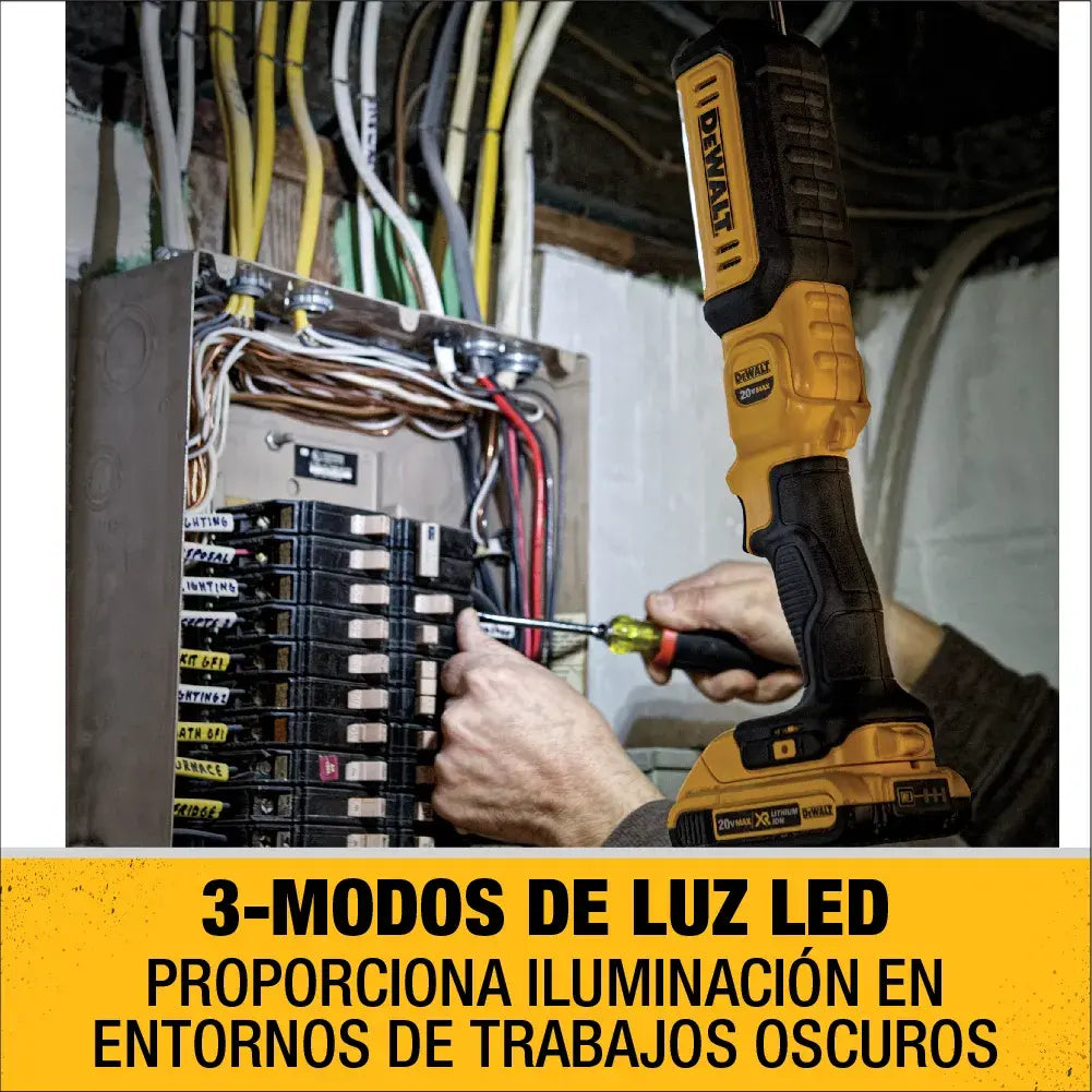 Linterna de trabajo Dewalt DCL050 20V MAX de hasta 1000 lumenes
