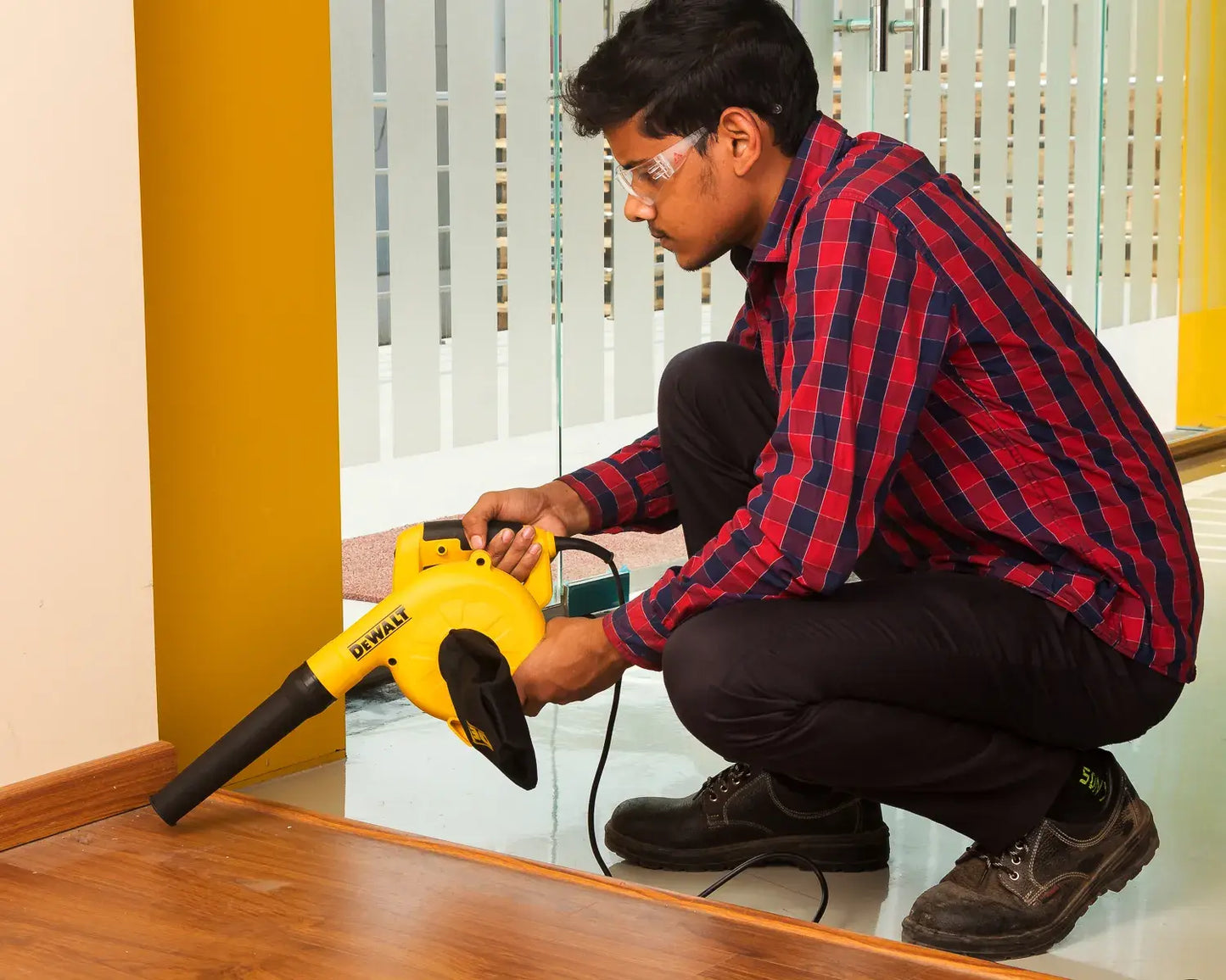 Sopladora Dewalt DWB800-B3 de 800W de velocidad variable