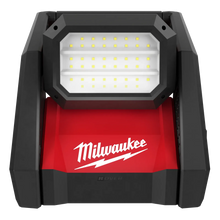 Luz de trabajo intensa de doble potencia Milwaukee M18 Rover (sin batería)