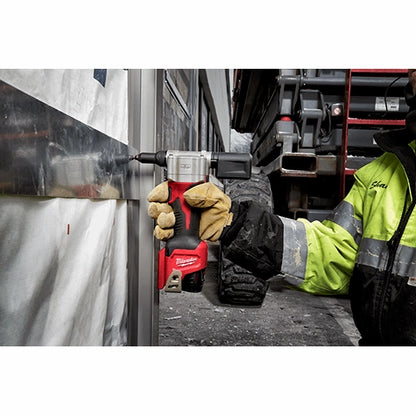 Kit de remachadora Milwaukee M12 con cargador, 2 baterías CP1.5 M12 y estuche de transporte