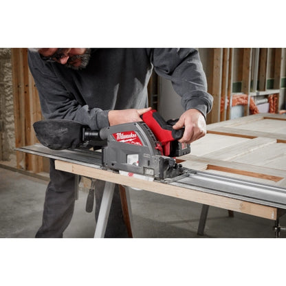 Riel Guía Milwaukee para sierras circulares de 55" (1.4m)