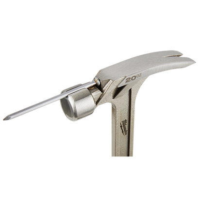 Martillo de garra con cara lisa Milwaukee de 20 oz