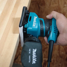 Load image into Gallery viewer, Lijadora de Acabados de 1/4&quot; Makita bo4556
