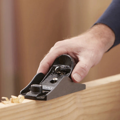 Cepillo block profesional para madera Stanley de 7"
