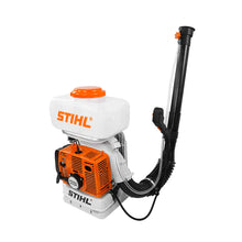 Fumigadora a gasolina SR 420 Stihl de 3.4 hp con sistema anti vibración