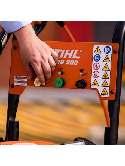 Hidrolavadora a gasolina STIHL RB 200 de 170 bares / 2500 psi