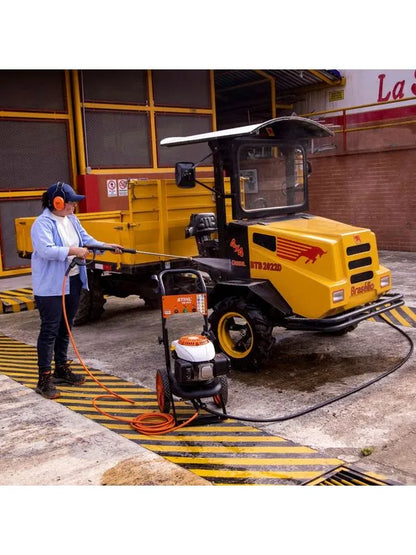 Hidrolavadora a gasolina STIHL RB 200 de 170 bares / 2500 psi