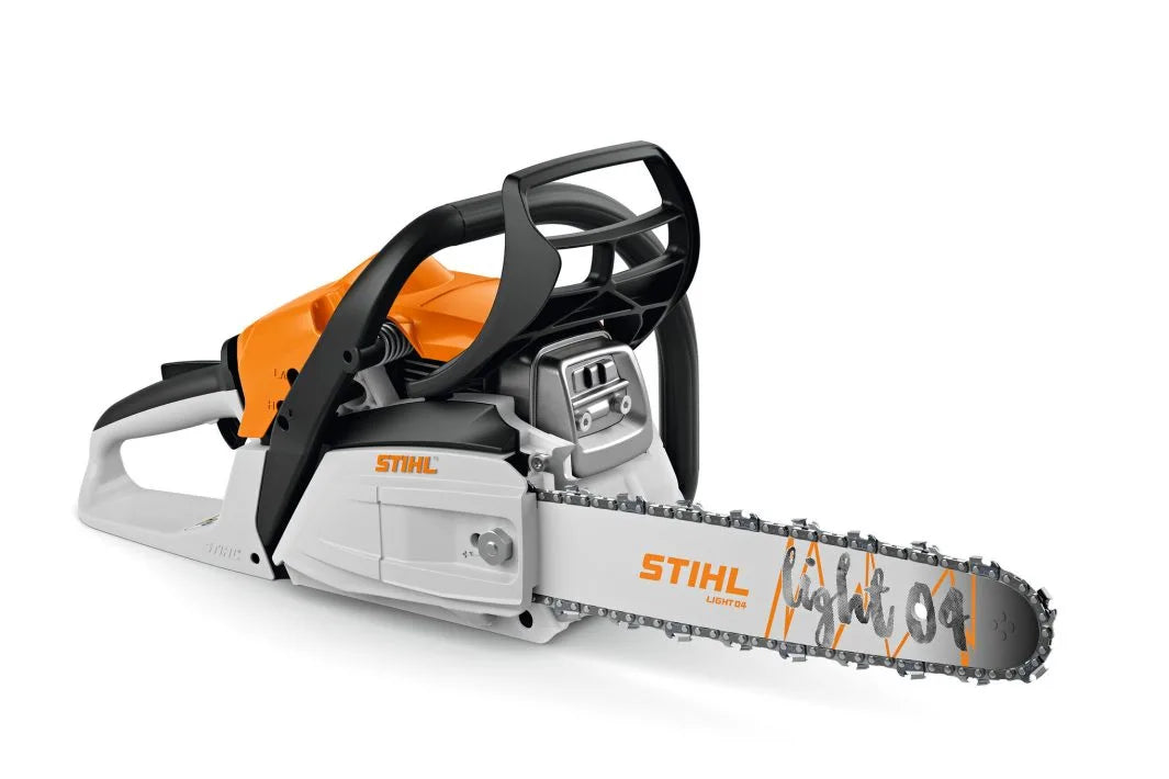 Motosierra Stihl MS 212 potencia 2.4 hp espada de 18"