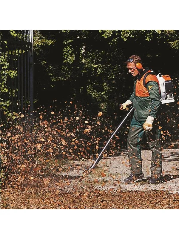 Sopladora a gasolina STIHL BR 420 de 3.5 hp