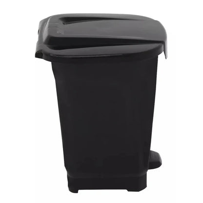 Basurero T-Force Tramontina polipropileno negro de 15L