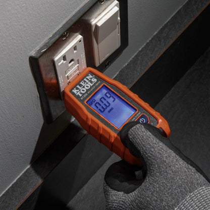 Probador de tomacorrientes GFCI con pantalla LCD Klein Tools RT250