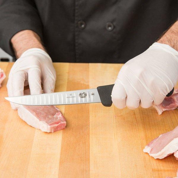 CUCHILLO DESHUESADOR VICTORINOX 15CM - GRUPODONPEDRO