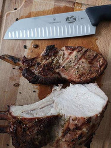 CUCHILLO SANTOKU FIBROX VICTORINOX HOJA DE 17CM - GRUPODONPEDRO