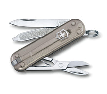 Load image into Gallery viewer, Navaja classic sd mystical morning Victorinox
