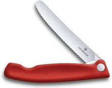 Cargar imagen en el visor de la galería, CUCHILLO PLEGABLE PARA VERDURAS ROJO VICTORINOX - GRUPODONPEDRO
