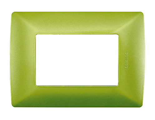 Placa verde jade texturizada 3 modulos con chasis quinziño Bticino